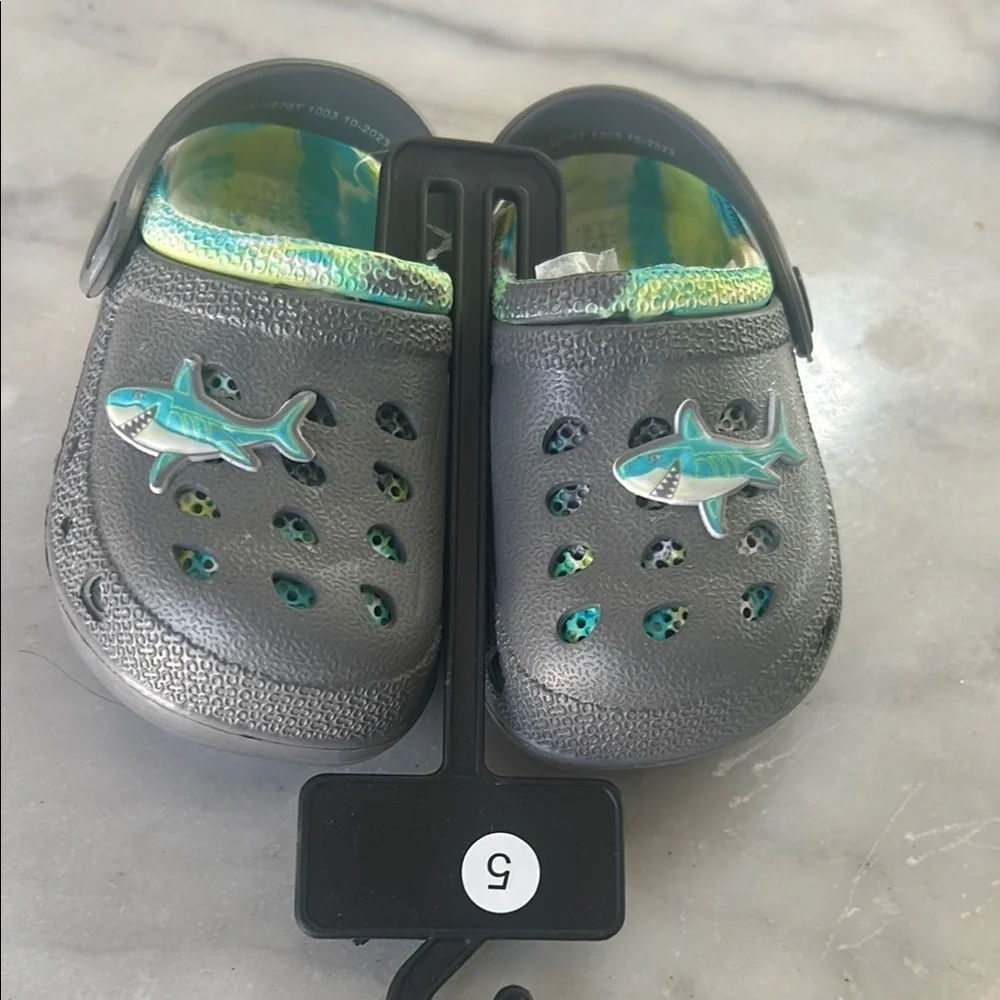 Gray Water Shoes with Ocean-Themed Charms